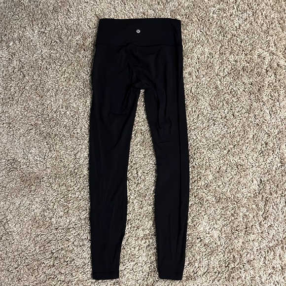 Lululemon wonder unders size 6 - Picture 2 of 5